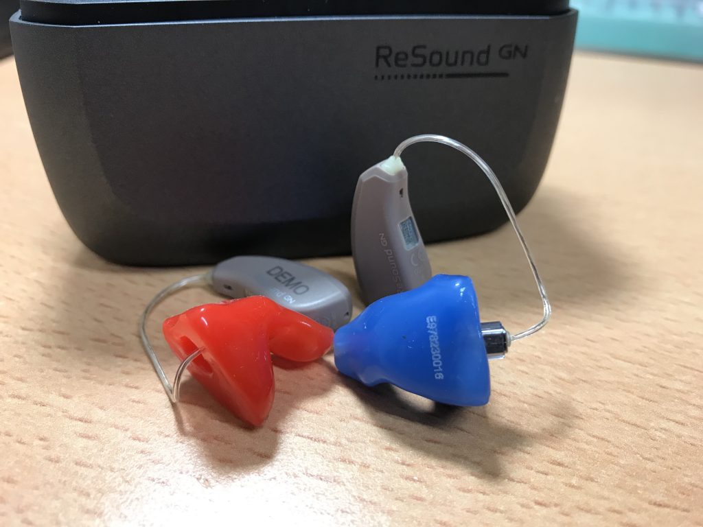 今日の出張は、リサウンドの補聴器「クアトロ5」で！ | 立川補聴器センター｜言語聴覚士、認定補聴器技能者在籍の補聴器専門店